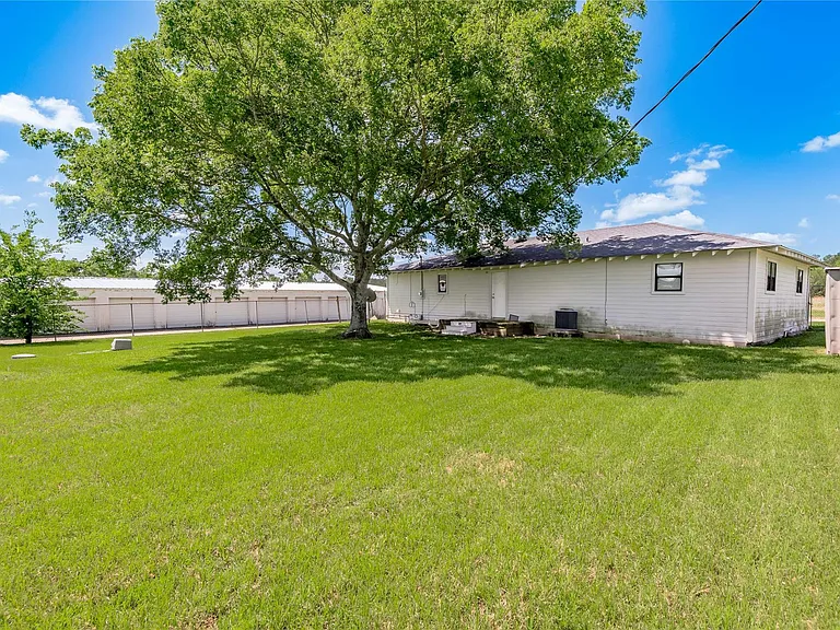 2303 State Highway 19 #C — Photo 31