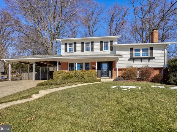 5307 Crestedge Ln, Rockville, MD 20853