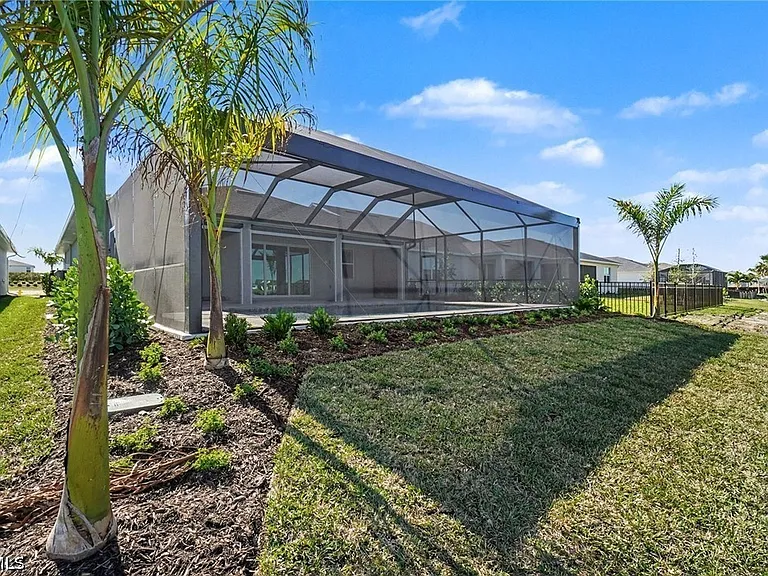 44489 Panther Dr — Photo 30