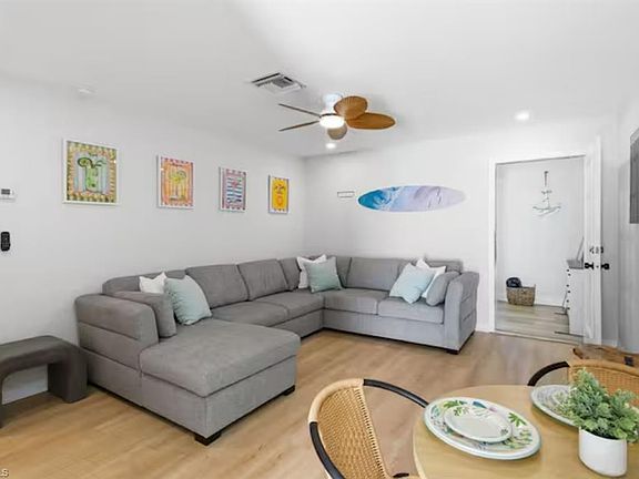 4th image of 2147 Washington Ave APT B
