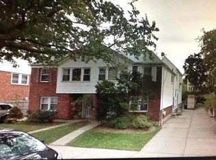 223-30 56th Rd, Bayside, NY 11364