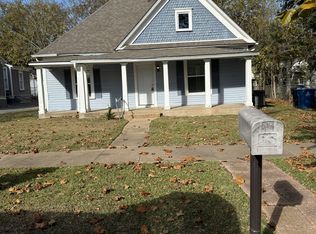 1109 W Main St, Denison, TX 75020