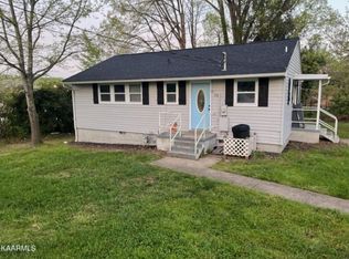 111 Potomac Cir, Oak Ridge, TN 37830