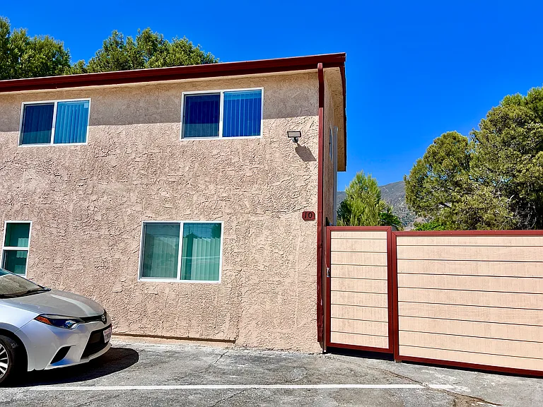 14475 Foothill Blvd #10 — Photo 23