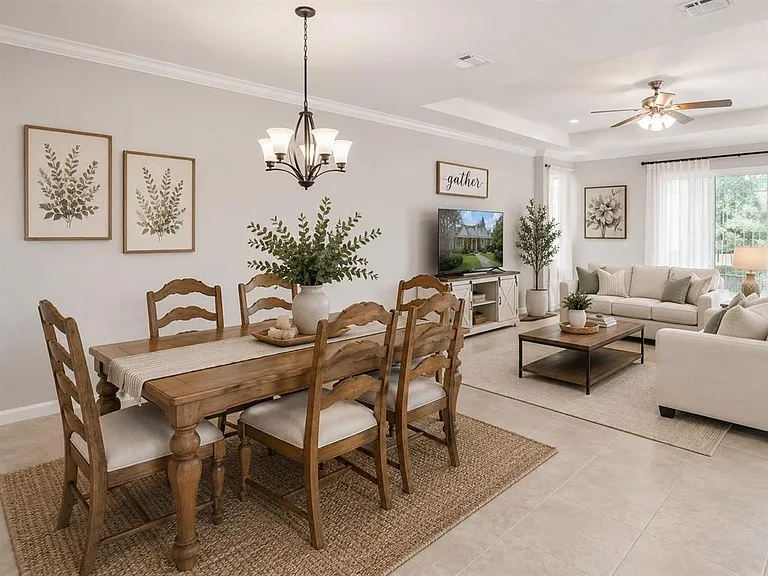 251 Northcote Ct — Photo 2