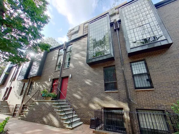 527 Spruce St #8, Philadelphia, PA 19106