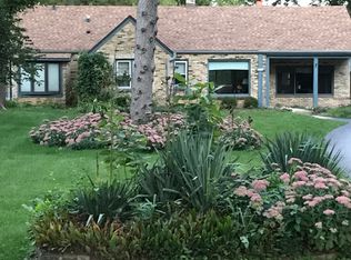 6126 N Park Rd, Glendale, WI 53217