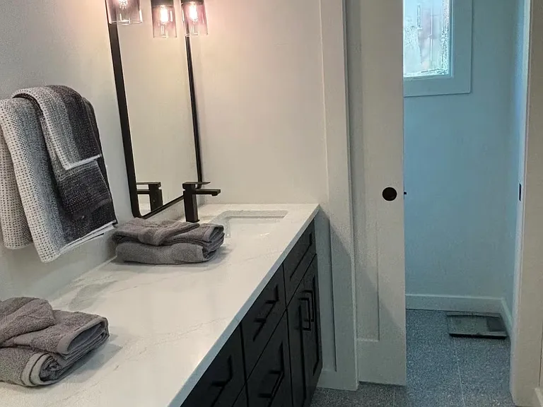 Main bathroom