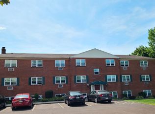 60 S County Line Rd #E03, Souderton, PA 18964