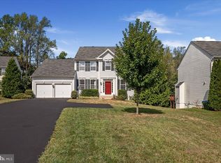 106 Belcroft Dr, Stafford, VA 22554