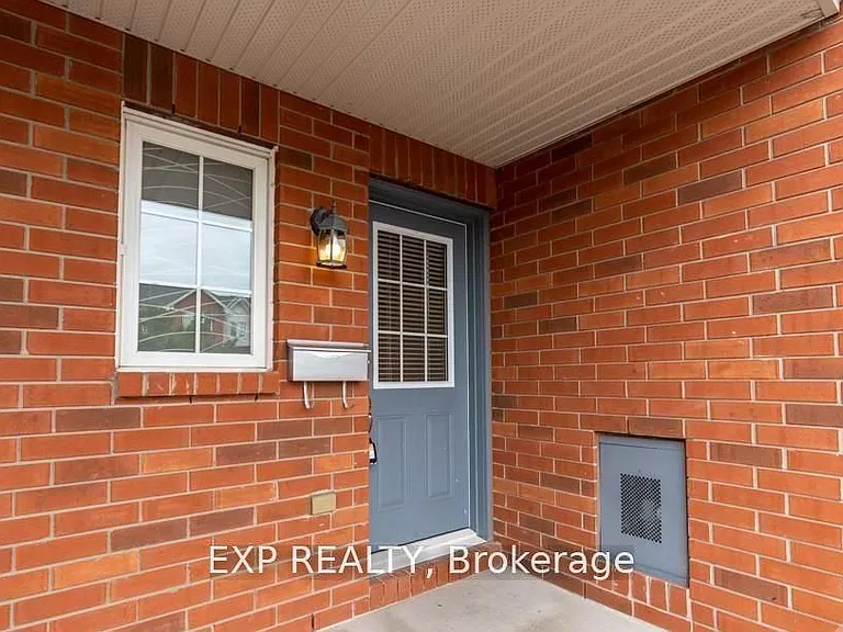 282 Macoun Cir — Photo 3