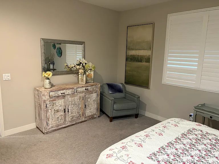 4631 Vahan Ct — Photo 22