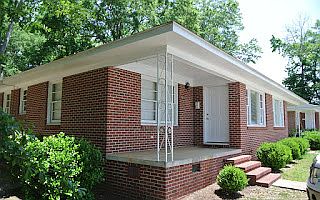 1st image of 503 E Glenn Ave