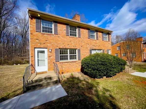 Skyline Court, 105 Burton Ct, Charlottesville, VA 22901