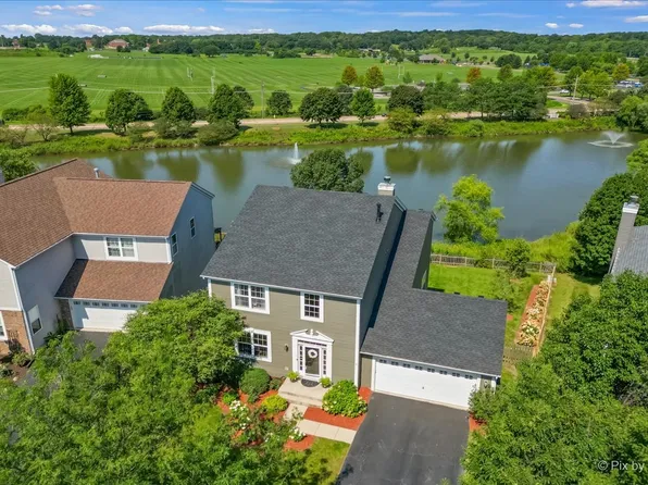 409 Horizon Dr W, Saint Charles, IL 60175