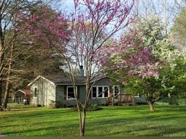 7691 Greenbrier Road NE, Georgetown, IN 47122