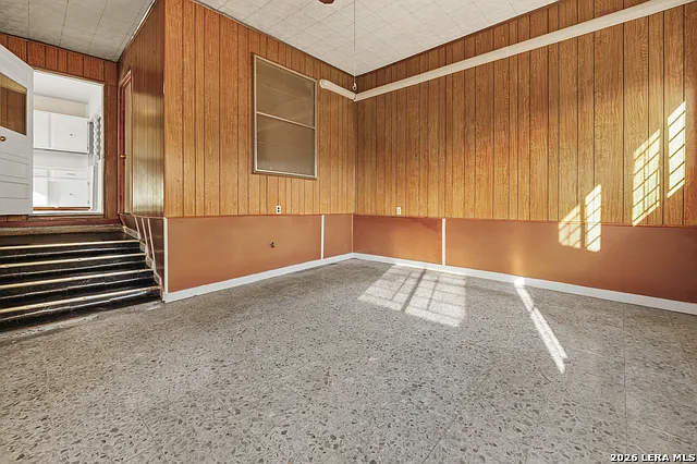428 Koehler Ct — Photo 17