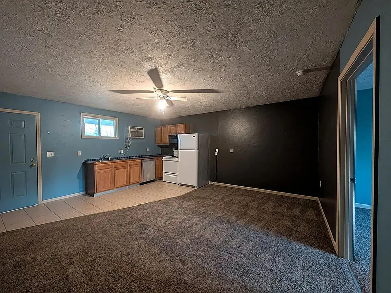 Unit Photo
