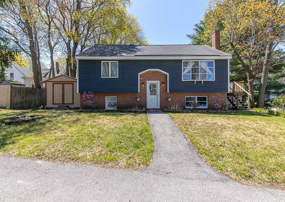 1st image of 64 Brackett St