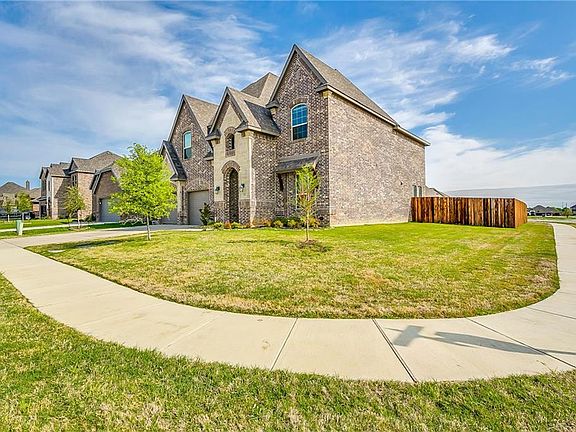 2nd image of 521 Panchasarp Dr
