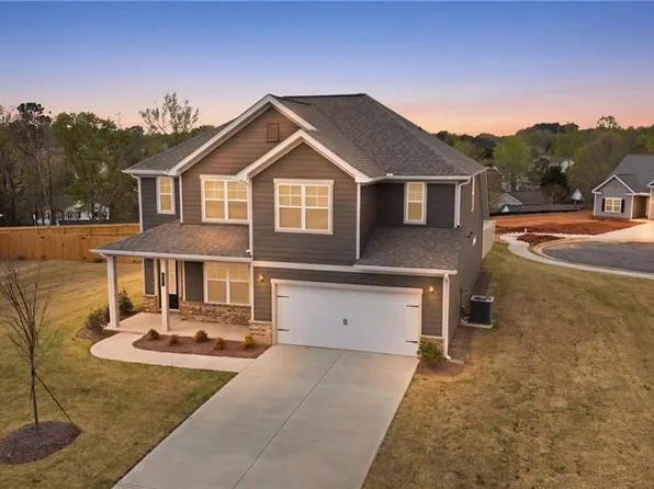 64 Sherwood Dr, Commerce, GA 30529