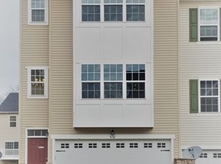 632 Jacobsen Cir, Newark, DE 19702