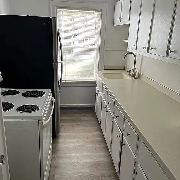 3001 Bellewood Ave #3 — Photo 3