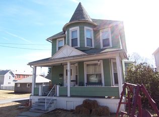 220 Staver St, Jersey Shore, PA 17740