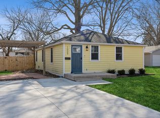 1009 E Salem Ave, Indianola, IA 50125