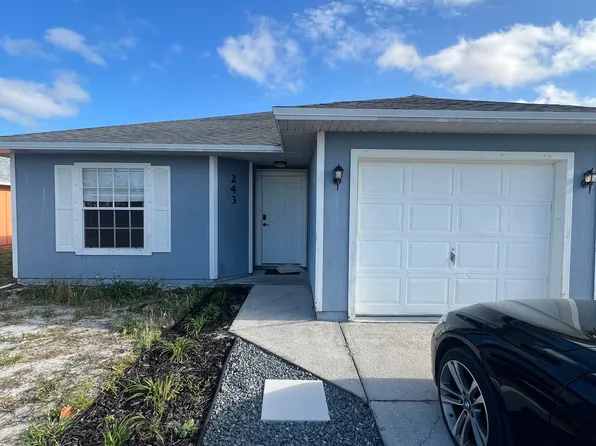 243 16th St SW, Vero Beach, FL 32962
