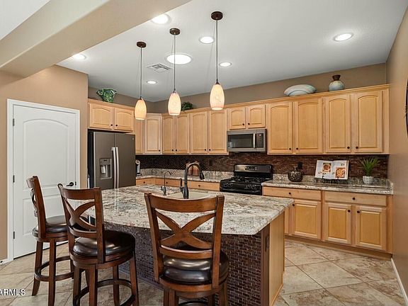 2nd image of 23313 N DE LA GUERRA Court