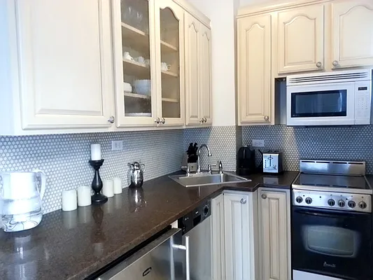 Rented by New York Residence | media 3