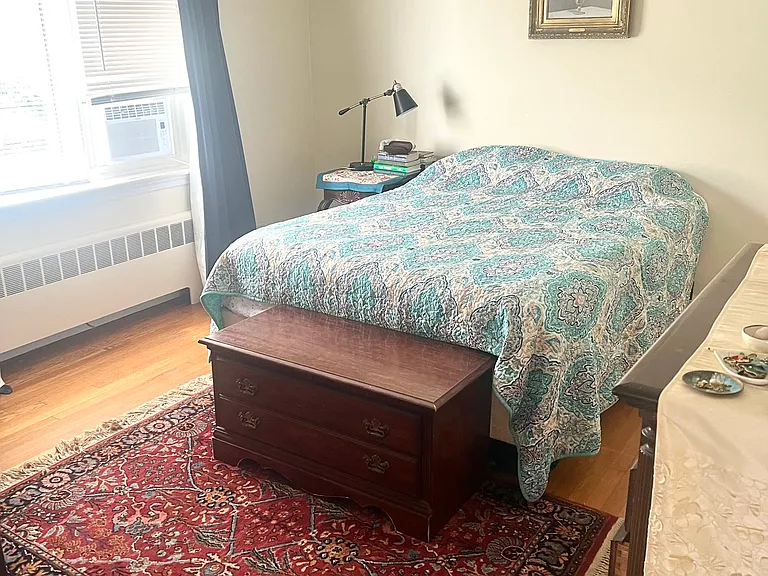 77 Lynn Shore Dr #1 — Photo 39