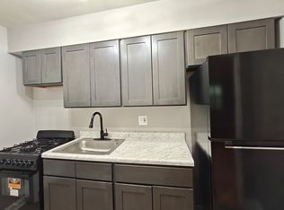 121 Forest Ave #10D, Ambler, PA 19002