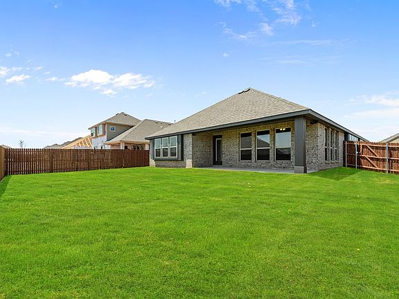 5th image of 1316 Elk Ridge Dr