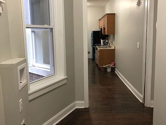 5th image of 1805 N 33rd St #1