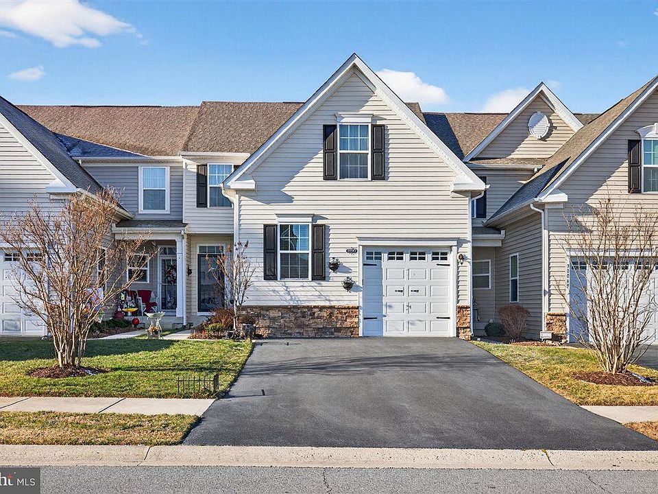 1st image of 30067 Plantation Dr