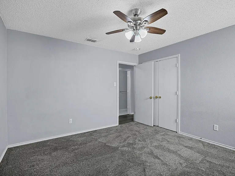 1713 Baxter Springs Dr — Photo 25