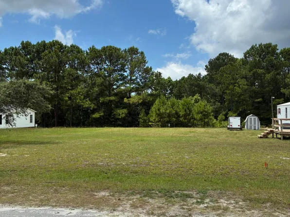 1545 Pelican Place SW, Shallotte, NC 28470