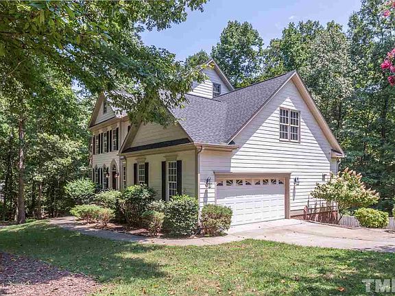 2nd image of 601 Edburton Ct