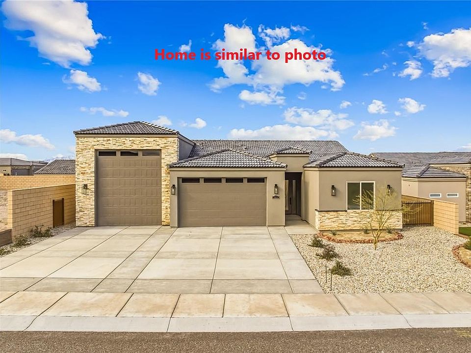 1st image of 2647 Paris Lane