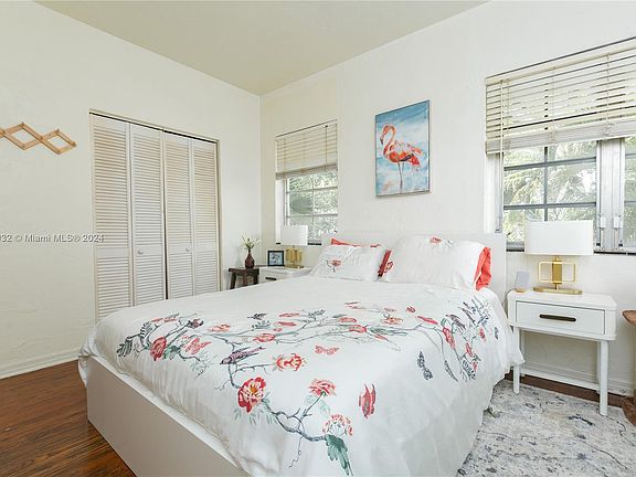 5th image of 817 Meridian Ave APT 1