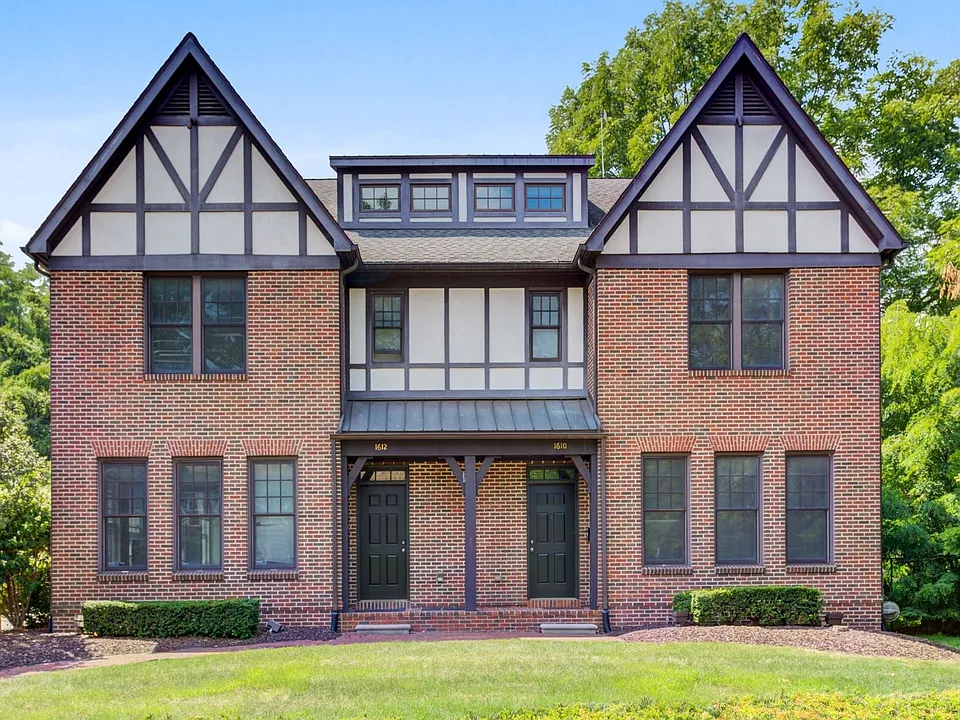 1610-1612 Washtenaw Ave