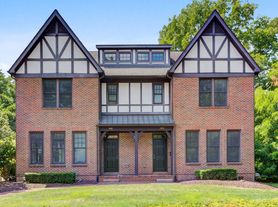 1610 Washtenaw Ave (029/031)