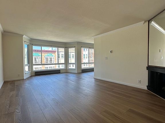 3rd image of 1535 Chestnut St #1081R