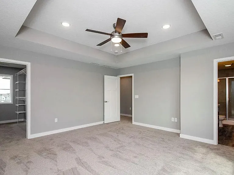1817 NE Heritage Dr — Photo 10