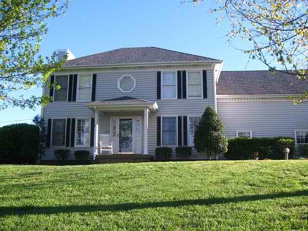 1st image of 1101 Oak Creek Dr