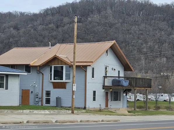 119 & 121 Main St, Eastman, WI 54626
