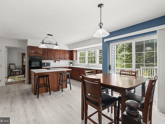 3rd image of 8645 Open Meadow Way