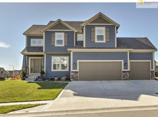 8061 NE 100th Ter, Kansas City, MO 64157